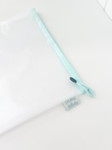 13x10 Zippered Bag Empty zipper detail